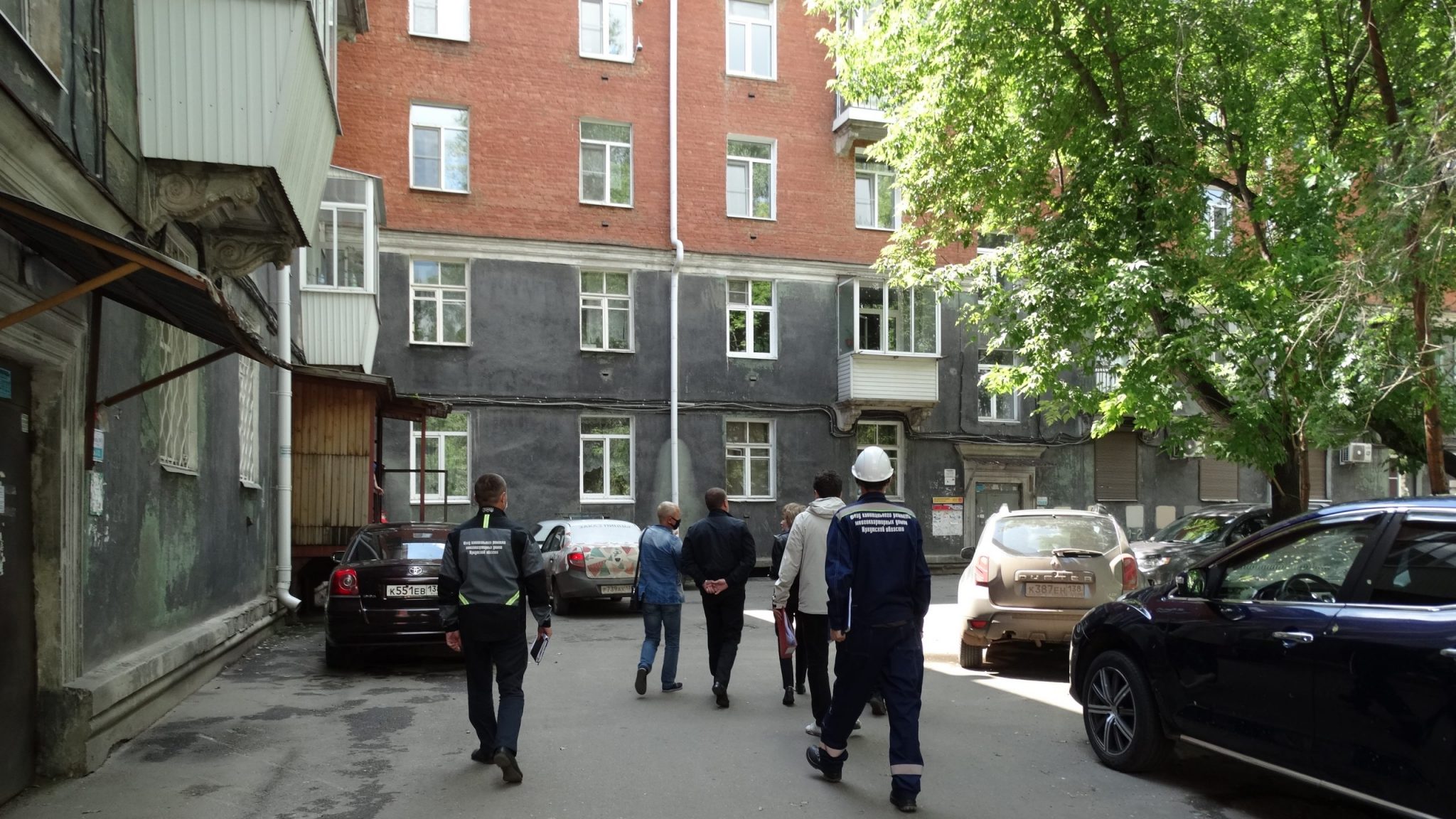 Иркутск дом на улице грязнова. Иркутск ул грязнова 1 фонд капитального. Иркутск ул грязнова 1 фонд капитального. Иркутск ул грязнова 1 фонд капитального. Иркутск ул грязнова 1 фонд капитального.